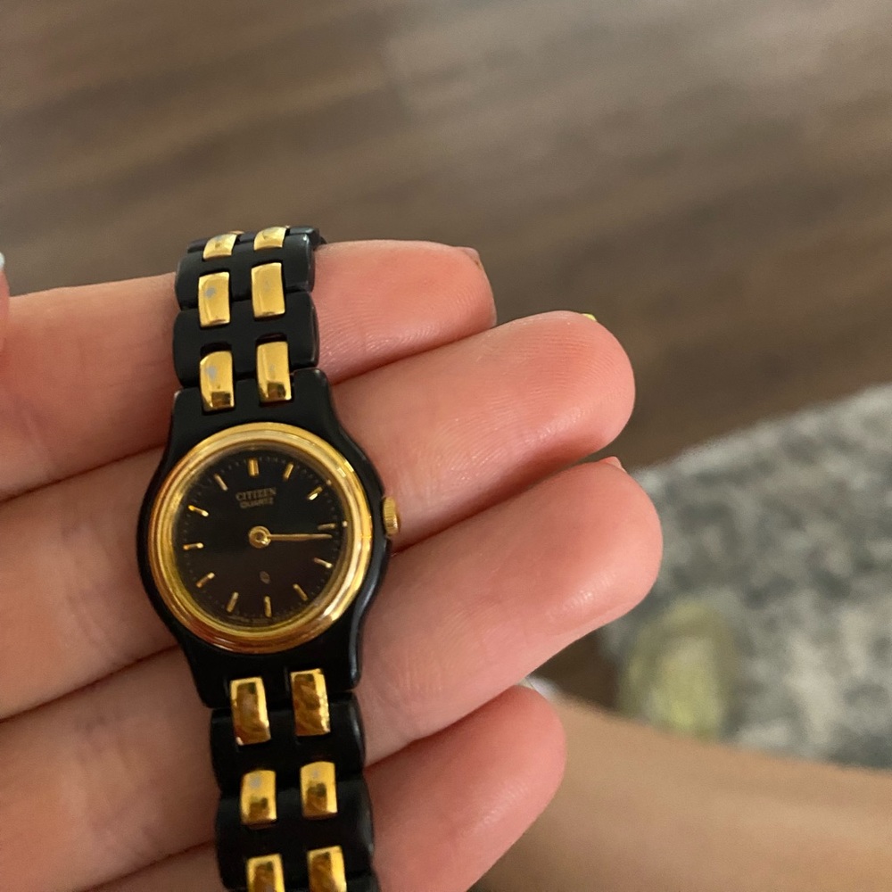 Vintage citizen watch. Battery needed!!